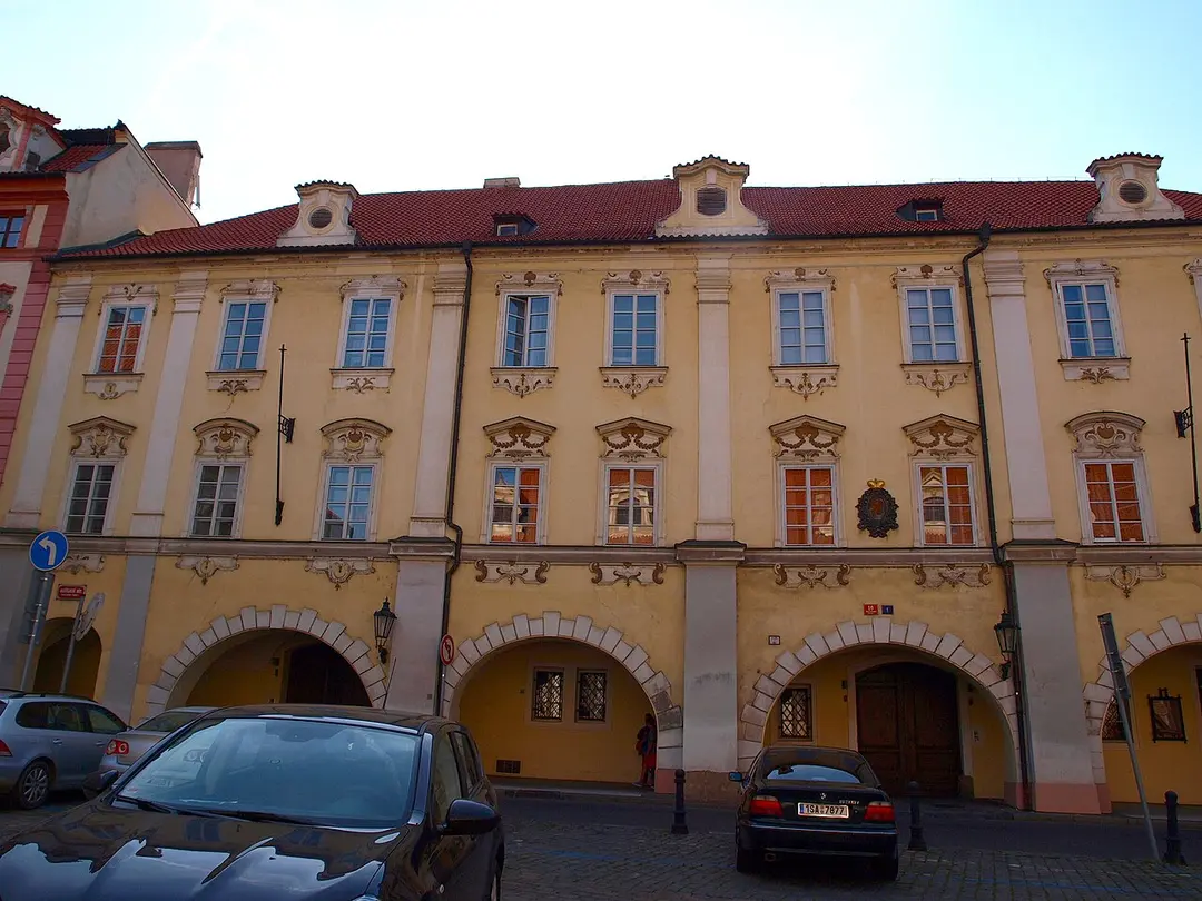 Palais Auersperg