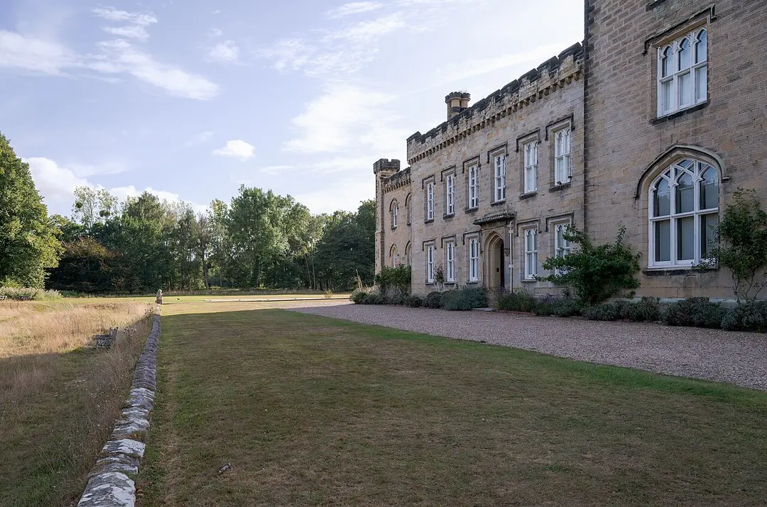 Chiddingstone Castle