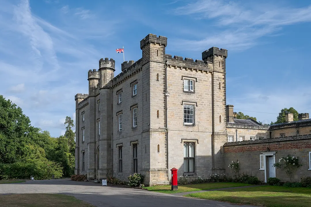 Chiddingstone Castle