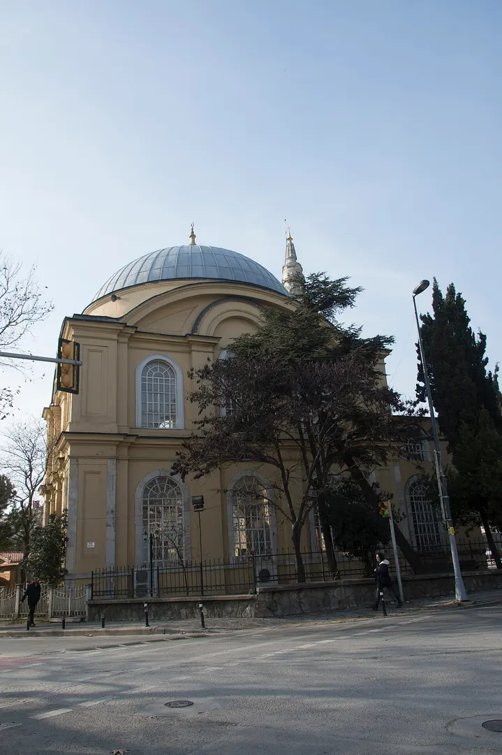 Altunizade Camii