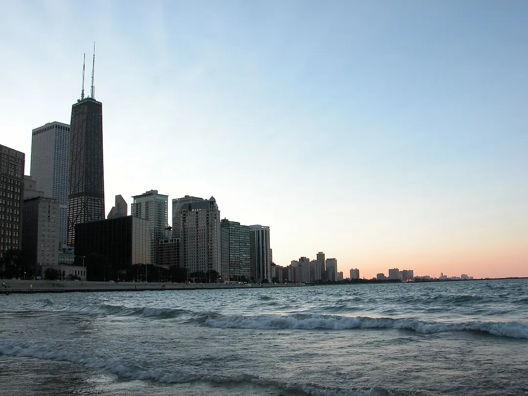 860–880 Lake Shore Drive Apartments