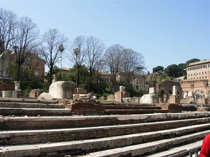 Basilica Iulia