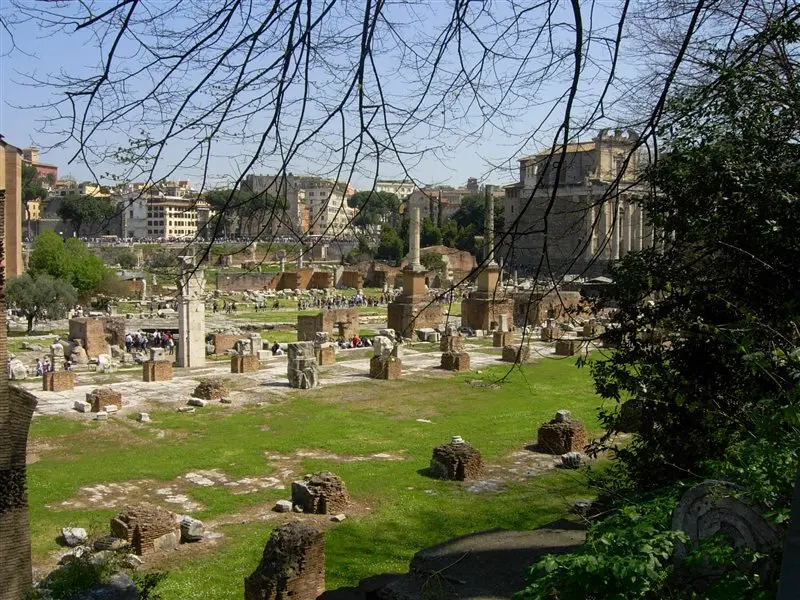 Basilica Iulia
