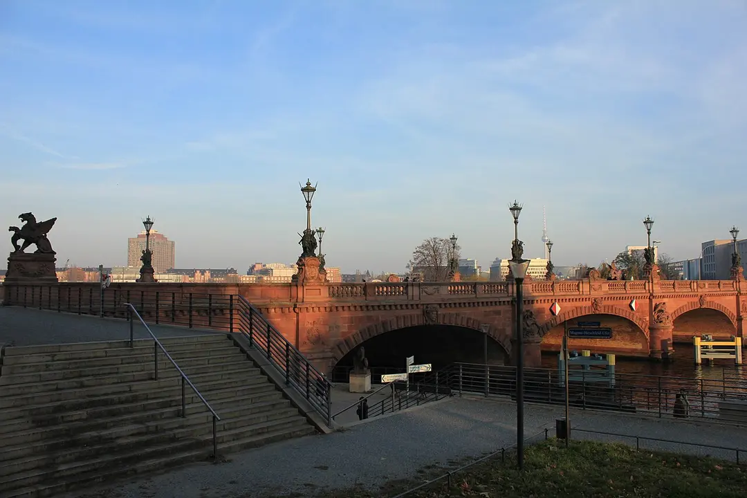 Moltkebrücke