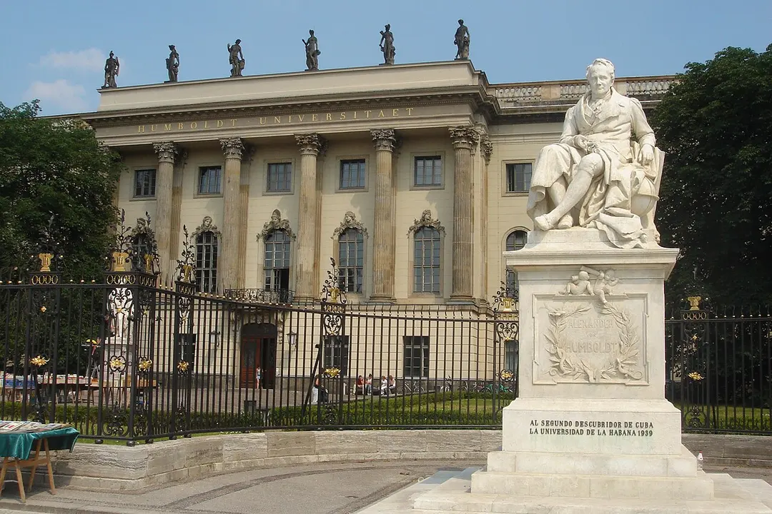 Alexander-von-Humboldt-Denkmal