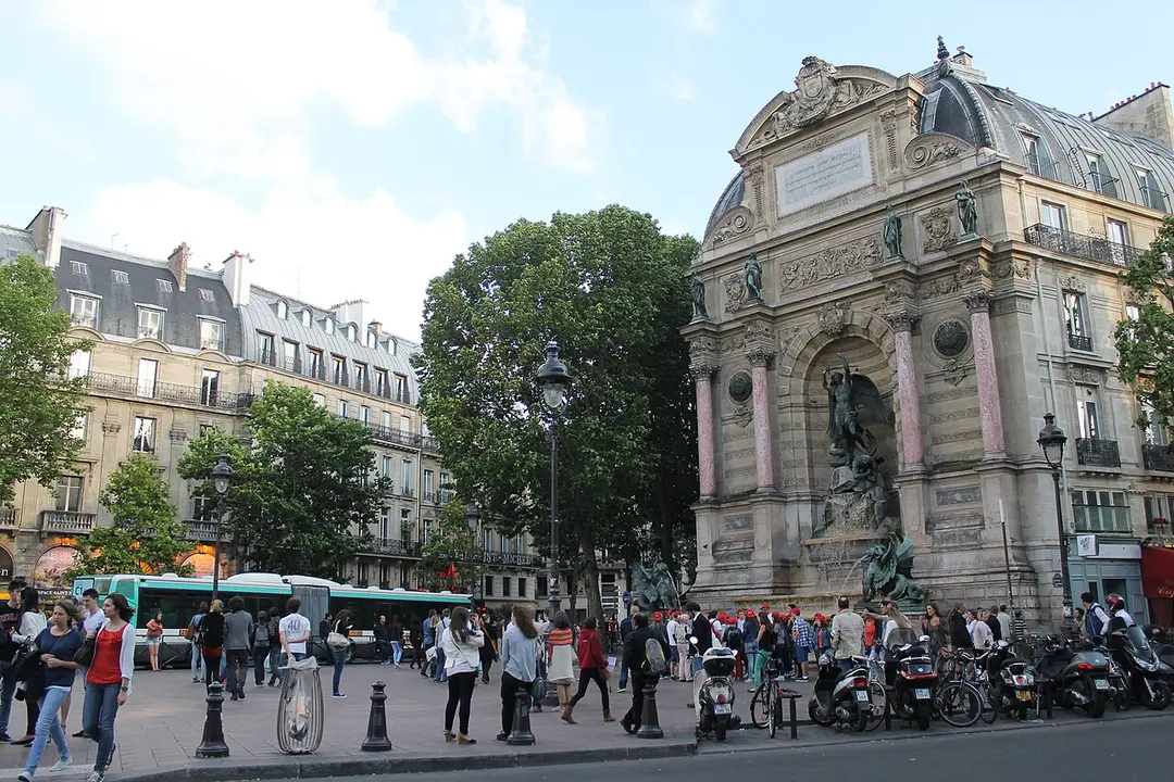 Fontaine Saint-Michel