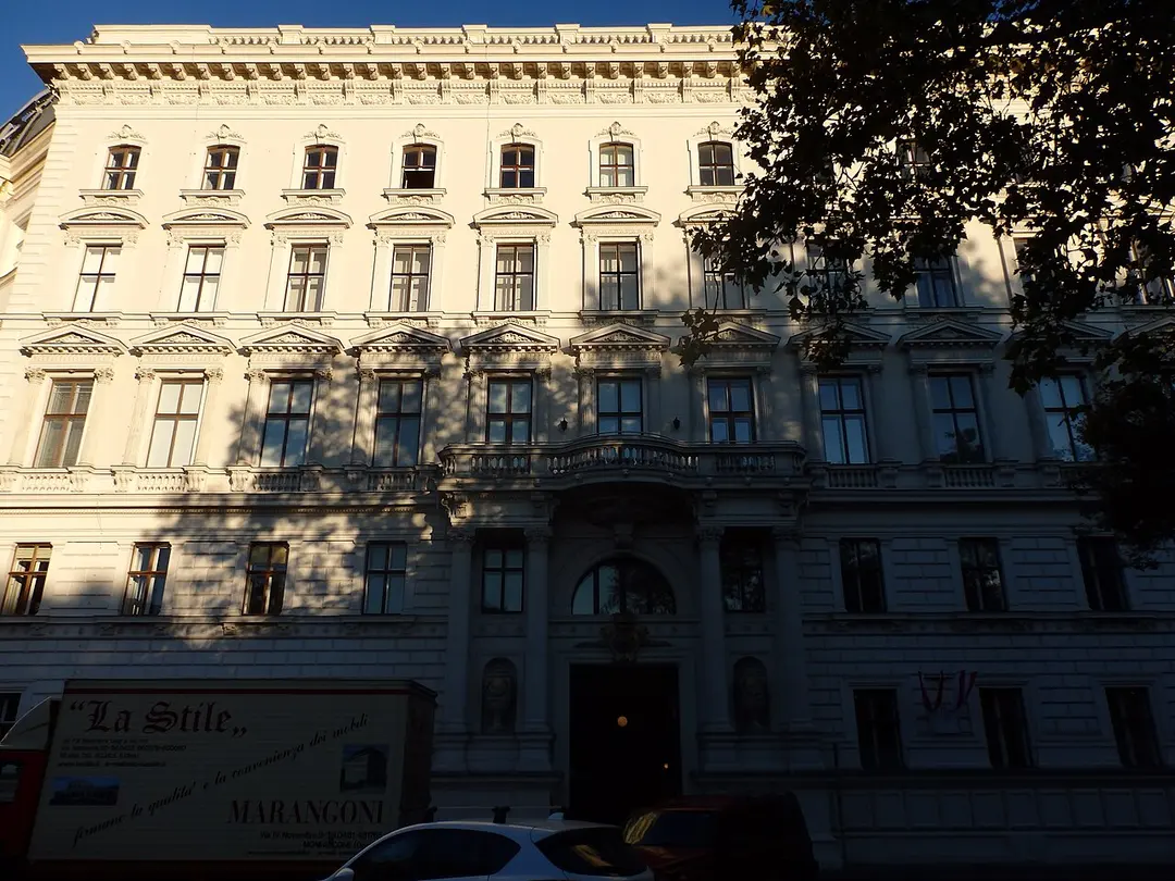 Palais Schey von Koromla