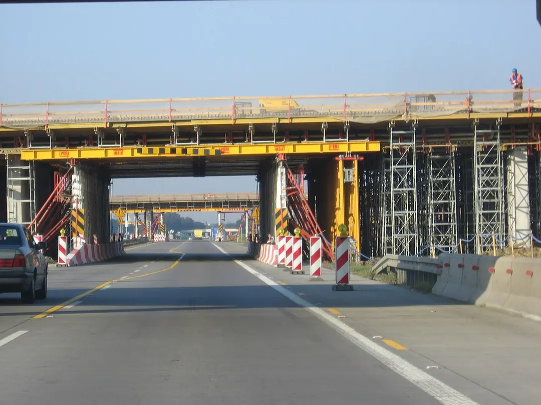 Autostrada A8