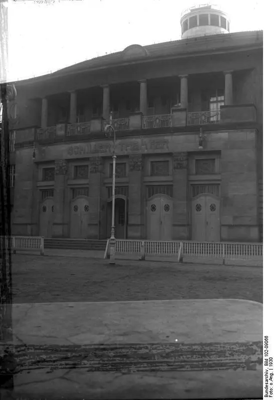 Schillertheater (Vorgängerbau)