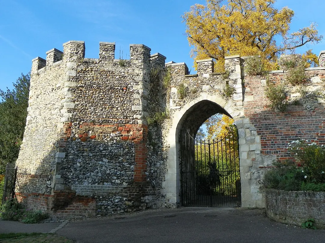 Hertford Castle Gate House