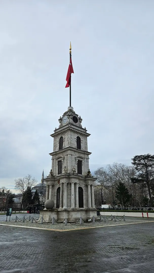 Tophane Saat Kulesi