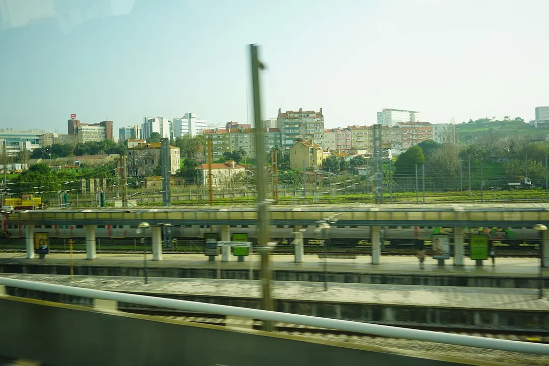 Campolide train station