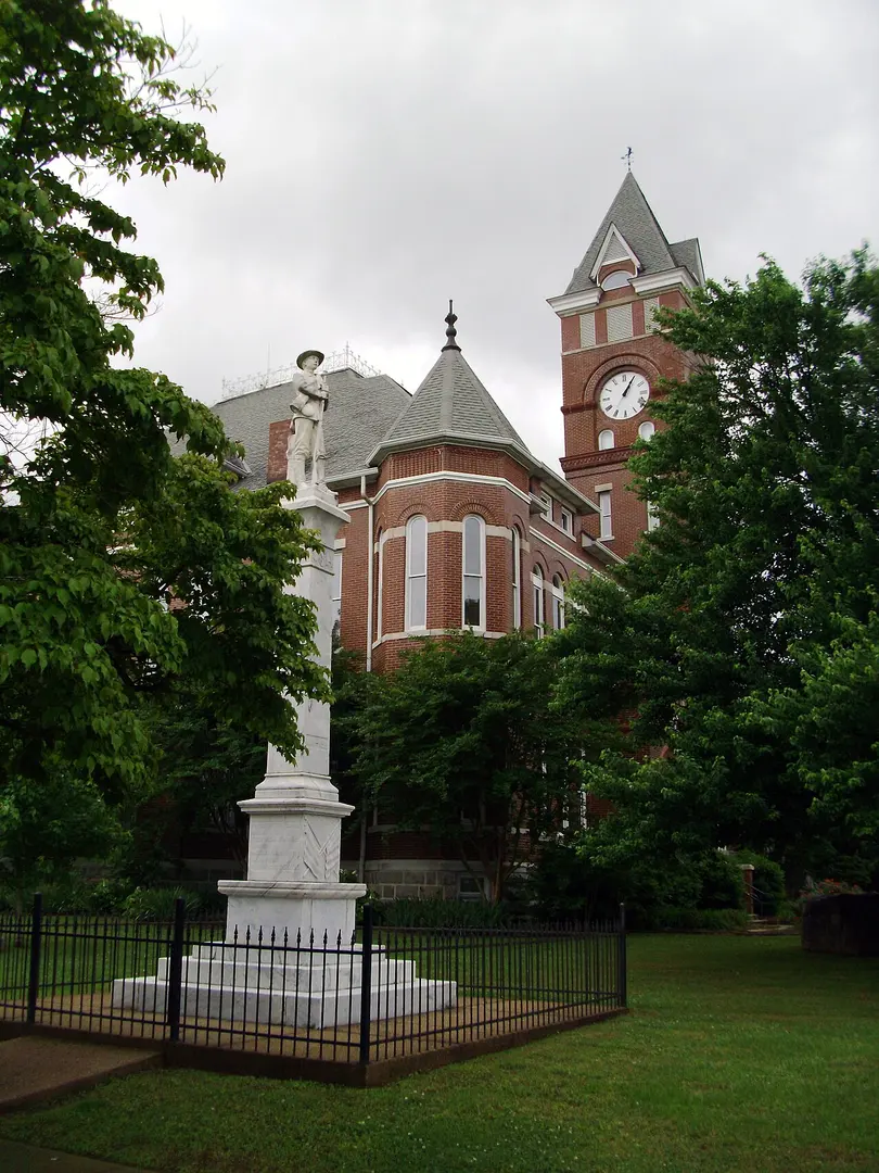 Arkadelphia Confederate Monument