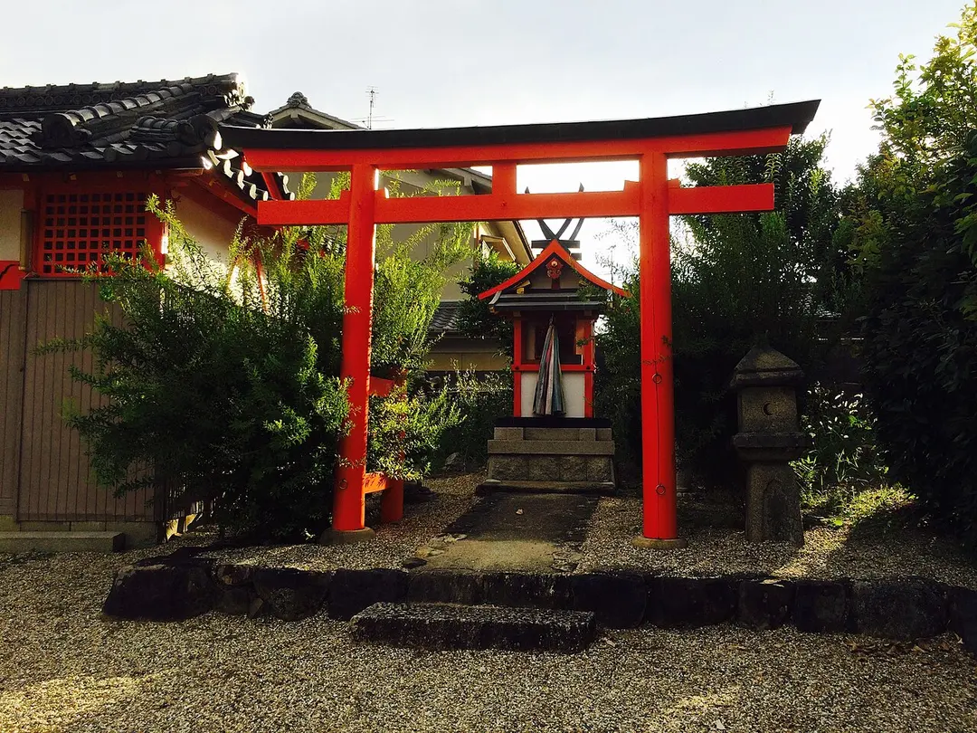 宅春日神社