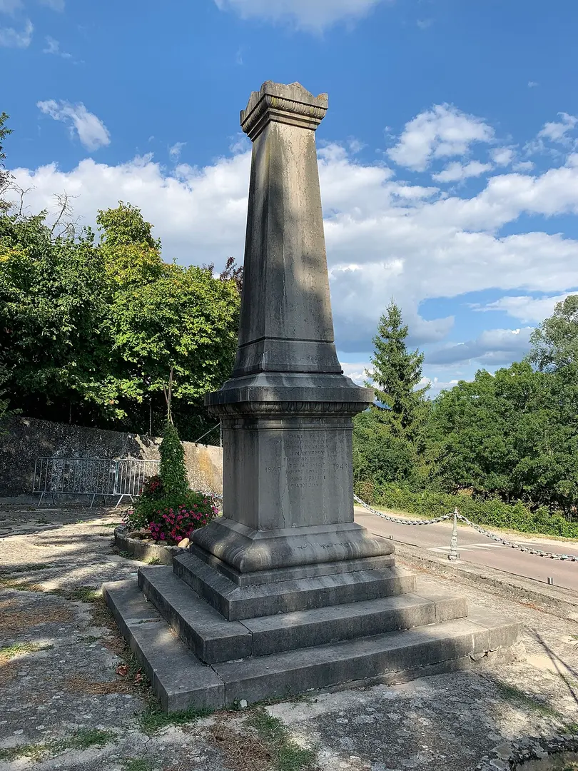Monument aux morts