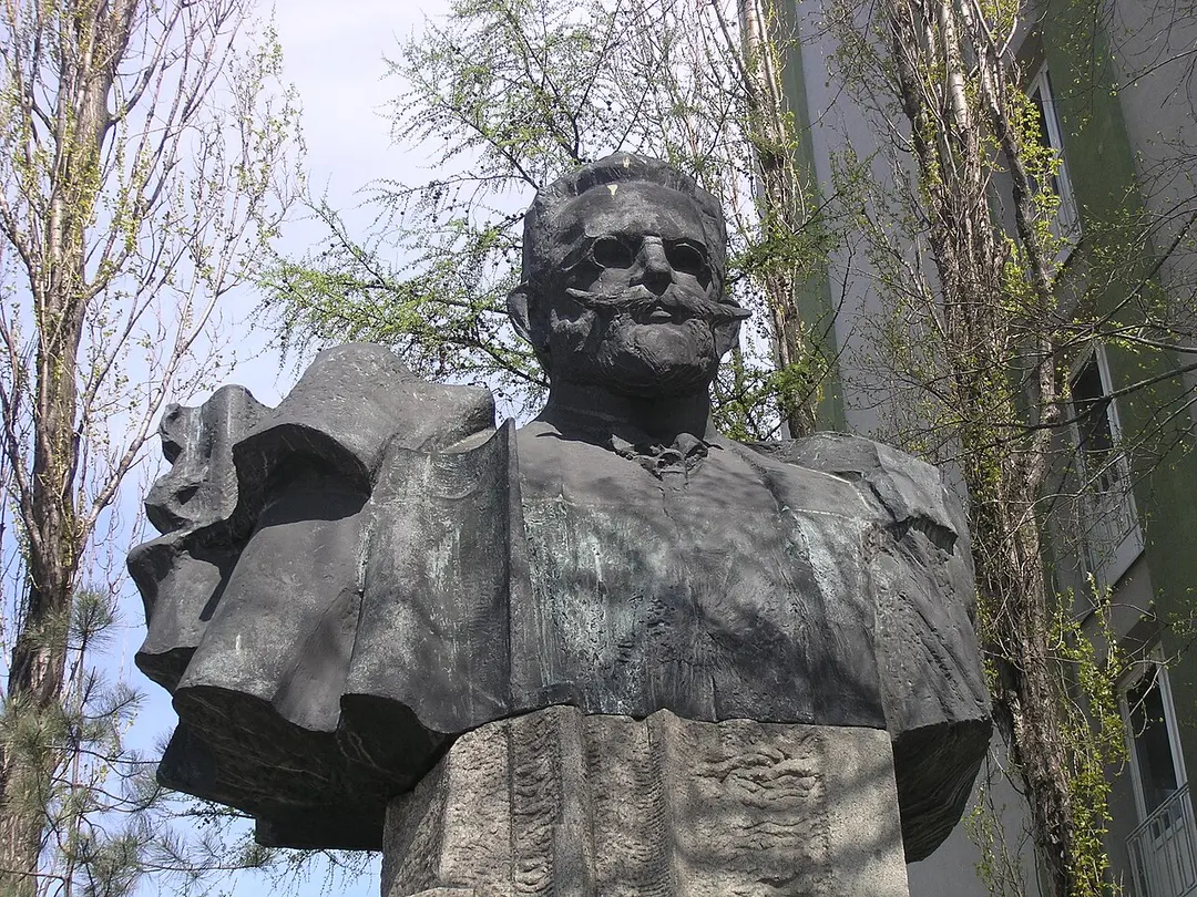 Marcin Kasprzak Monument in Warsaw