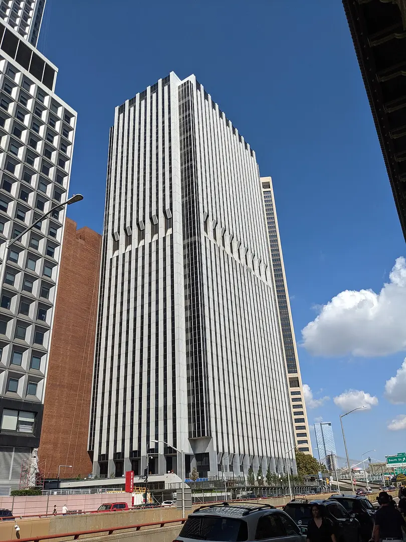 2 New York Plaza