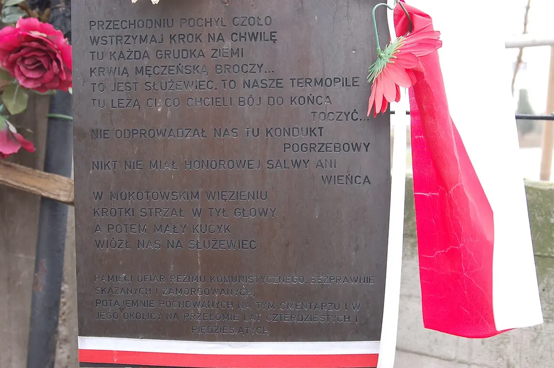 Neuer Friedhof in Służew