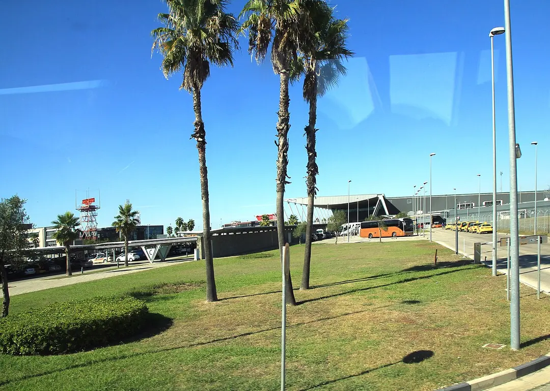 Flughafen Tirana