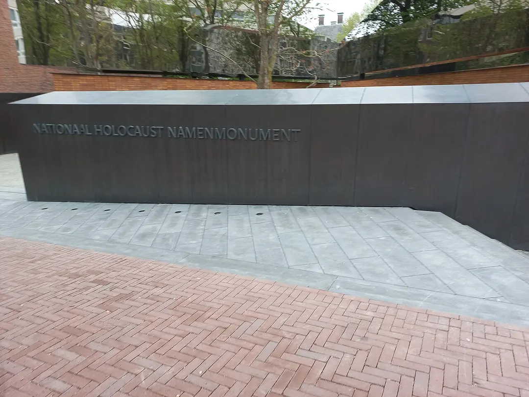 Nationaal Holocaust Namenmonument