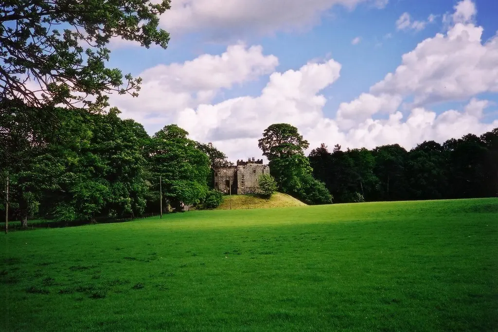 Bellister Castle