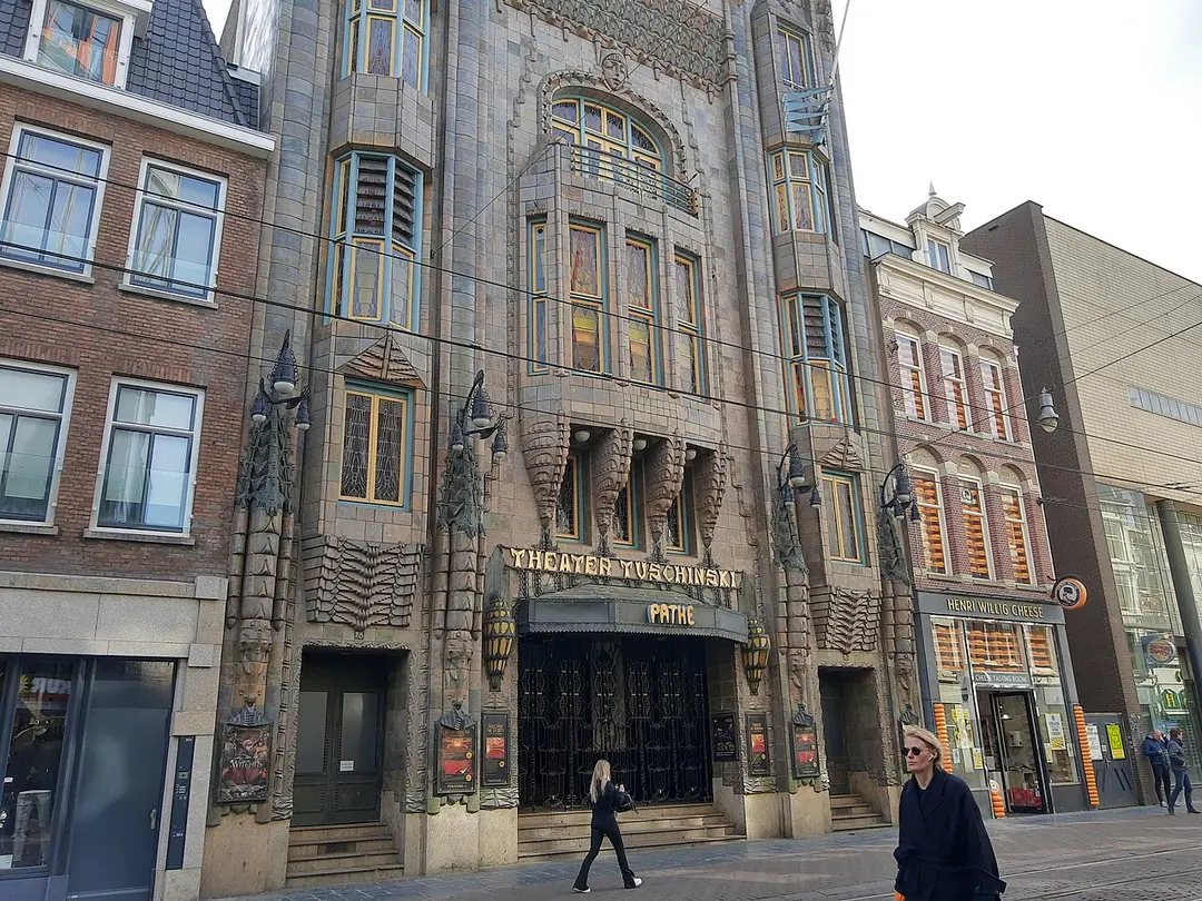 Pathé