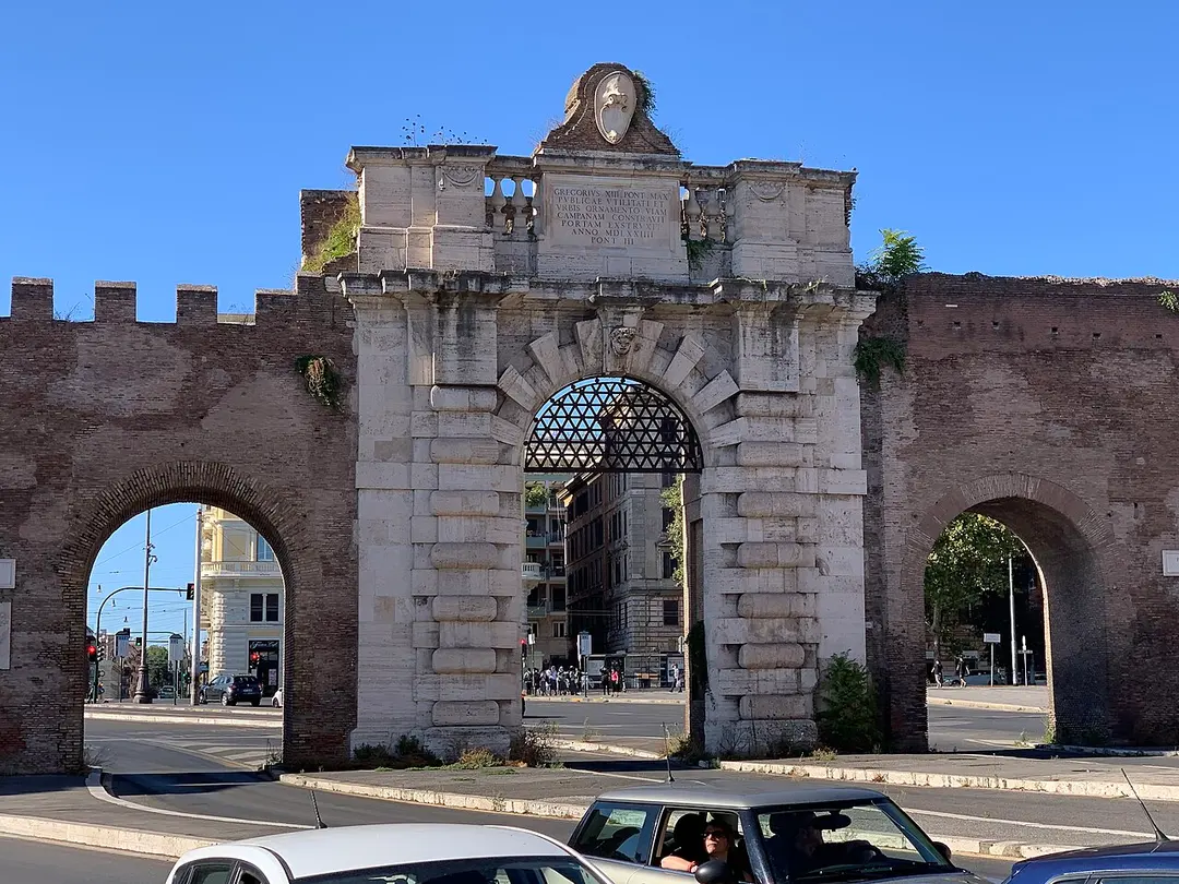 Porta San Giovanni