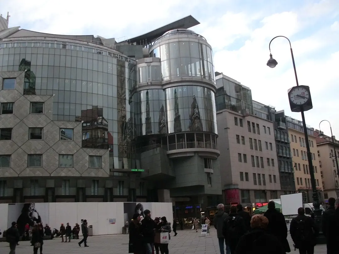 Haas-Haus