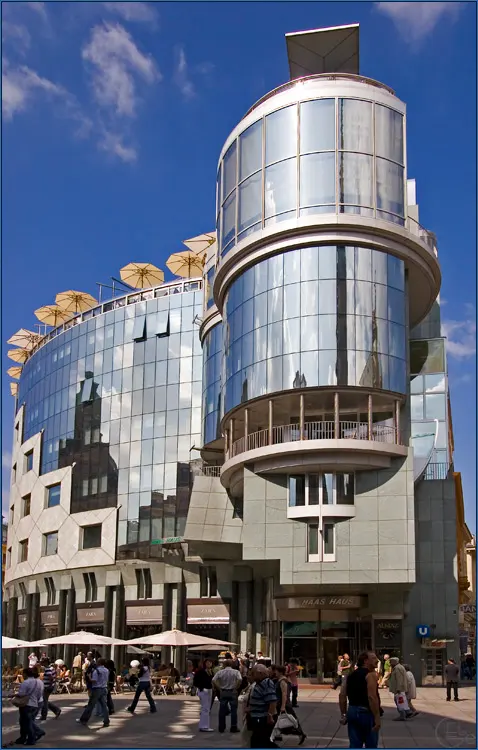 Haas-Haus