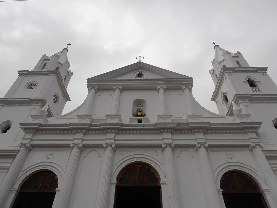 Basilica of Our Lady of Consolation, Táriba