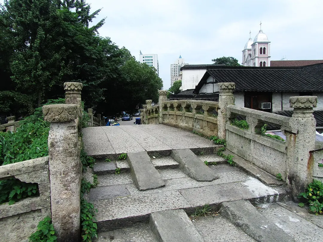 Bazi-Brücke