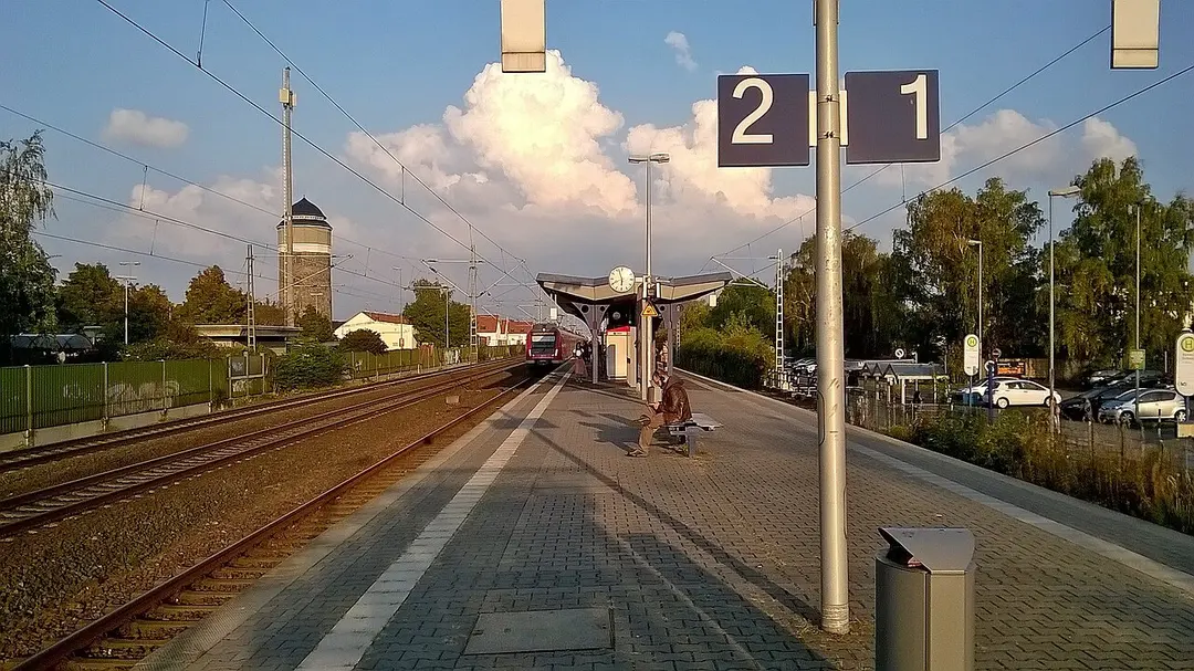 Bahnhof Mühlheim (Main)