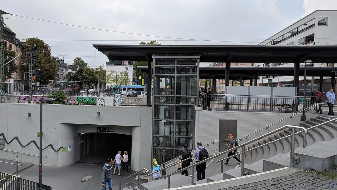 Bahnhof Frankfurt-Rödelheim