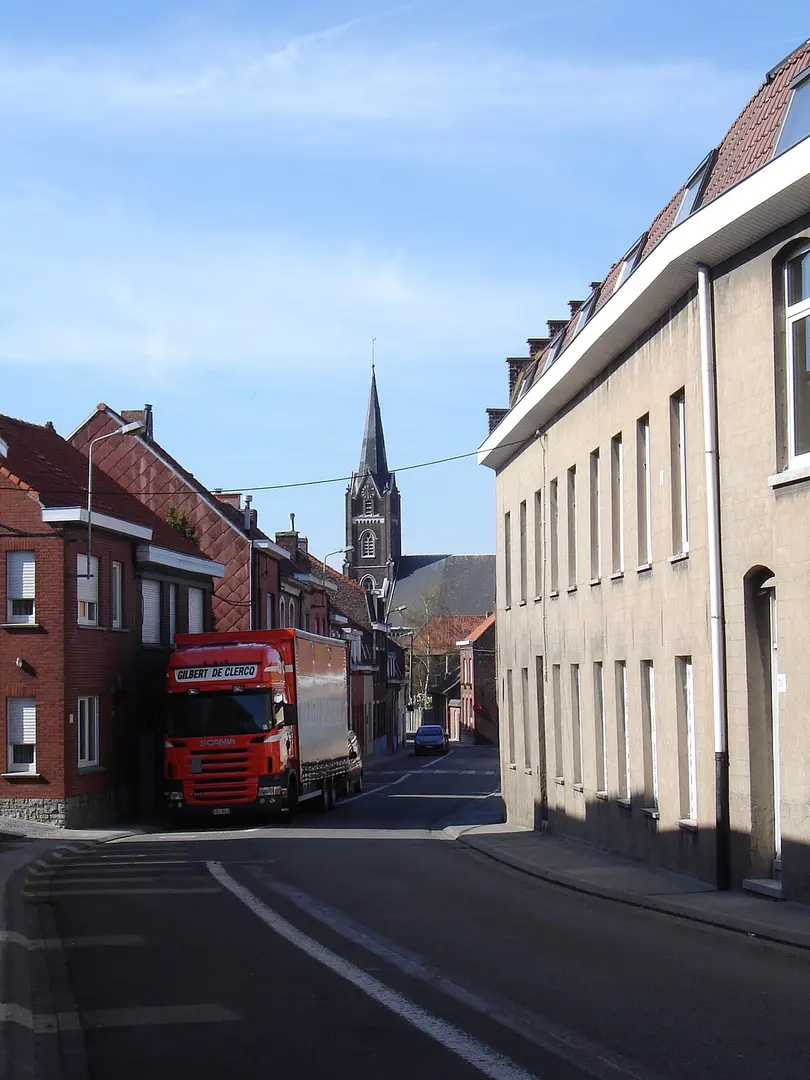 Église Saint-Amand de Luingne