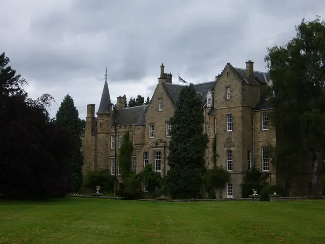 Carberry Tower