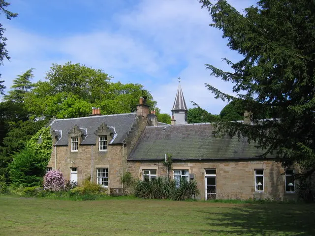 Carberry Tower