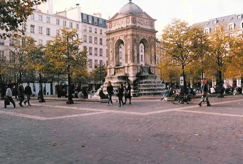 Fontaine des Innocents
