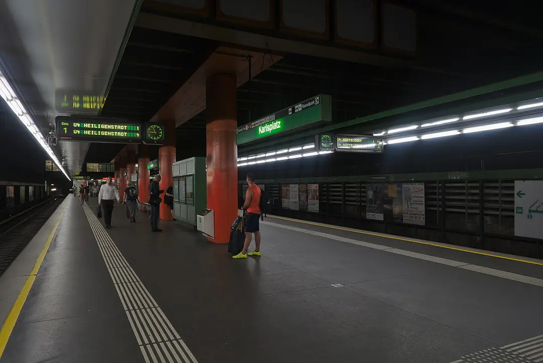 Karlsplatz