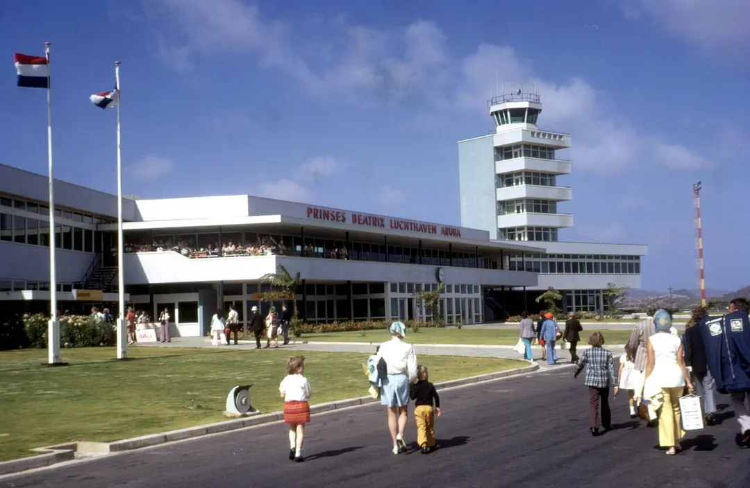 Aeropuerto Internacional Reina Beatrix