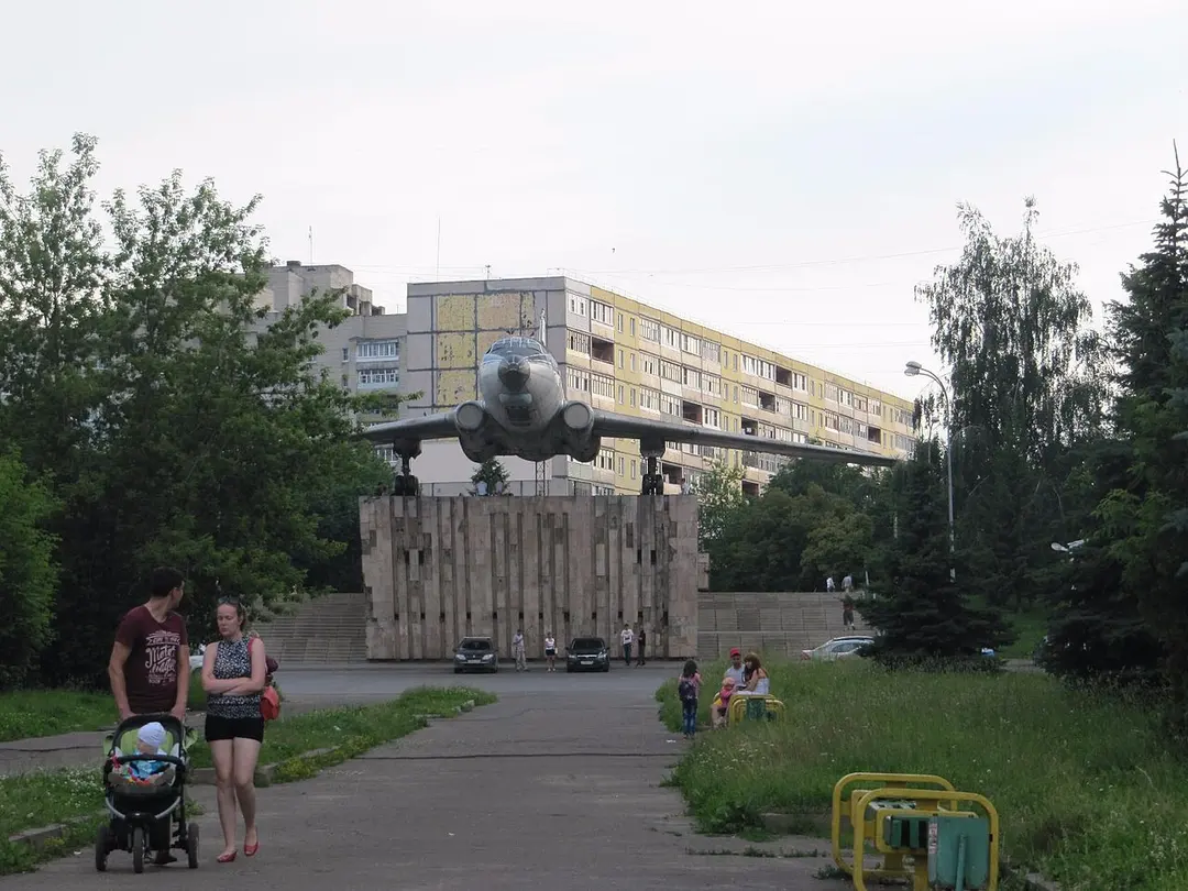 Ту-104