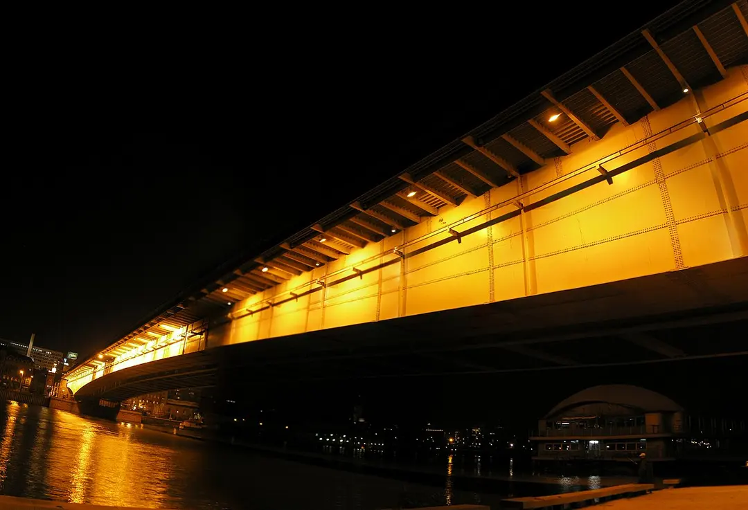 Brankov most (Brankobrücke)