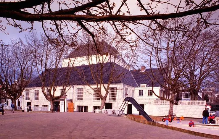 Christelijke Gereformeerde Kerk - Amstelkerk
