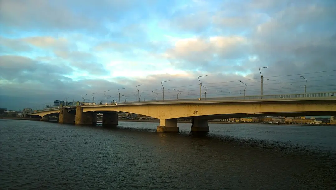 мост Александра Невского