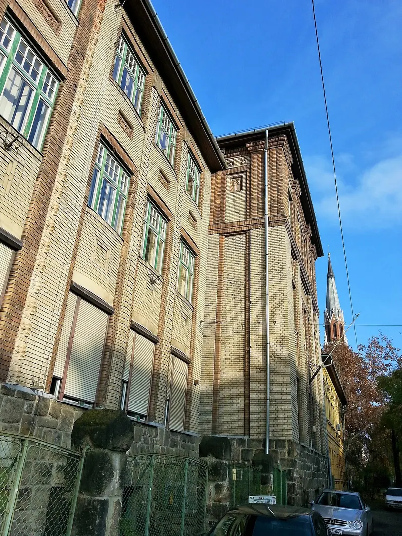 Queen of the Rosary Church (Budapest)