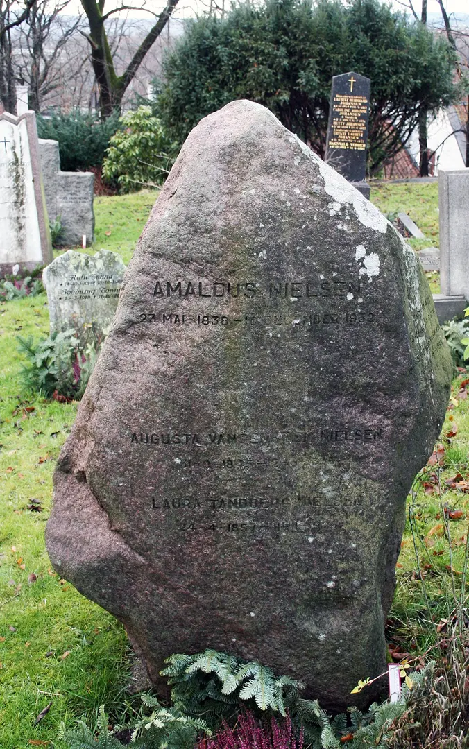 Amaldus Nielsen