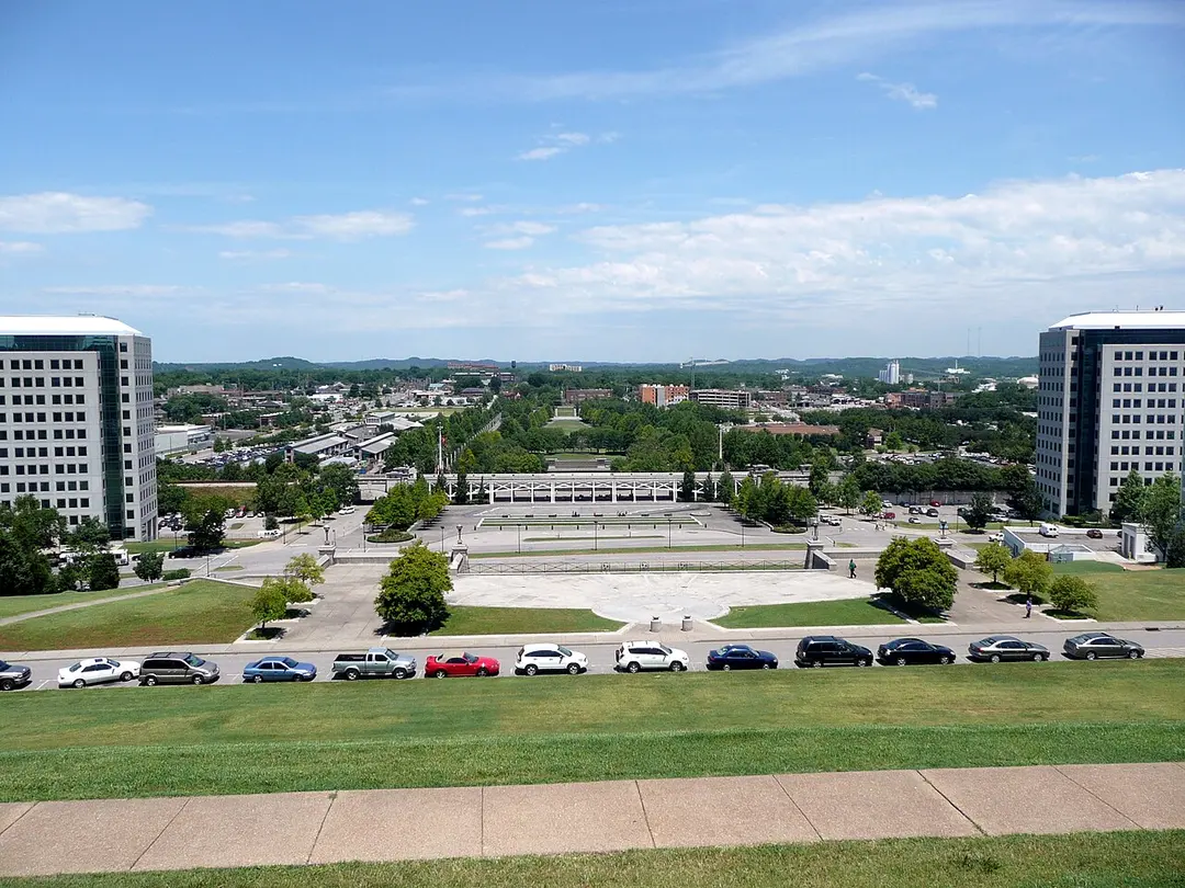 Bicentennial Capitol Mall State Park