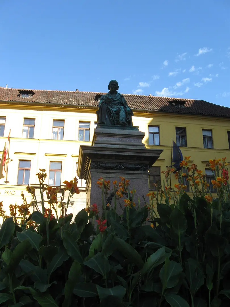 Josef-Jungmann-Denkmal