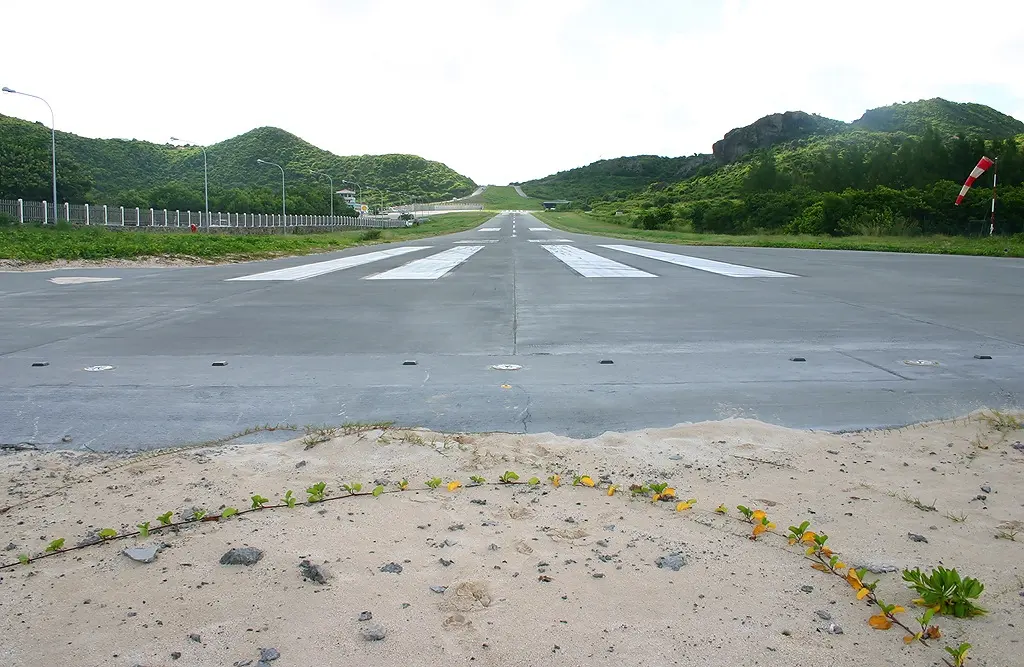 Aéroport Rémy de Haenen