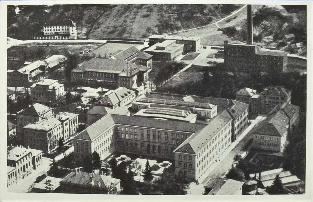 Bonatzbau