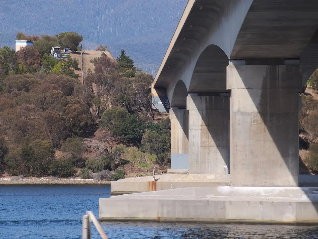 Bowen Bridge